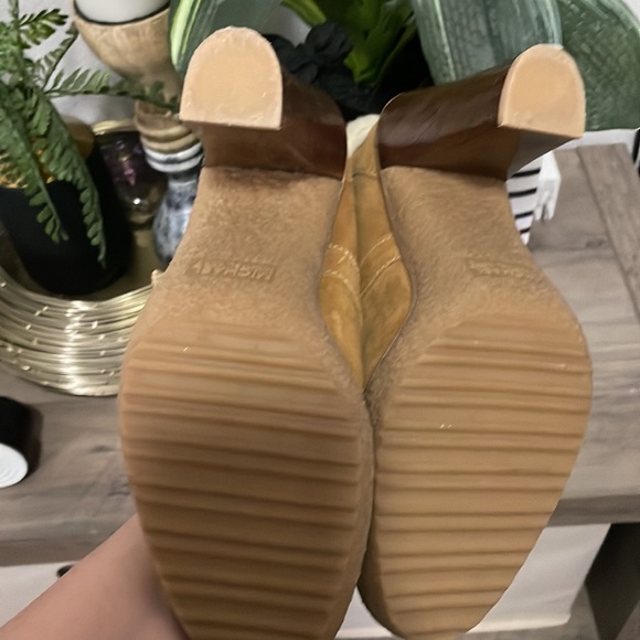 Mickael Kors boots - Picture 3 of 4